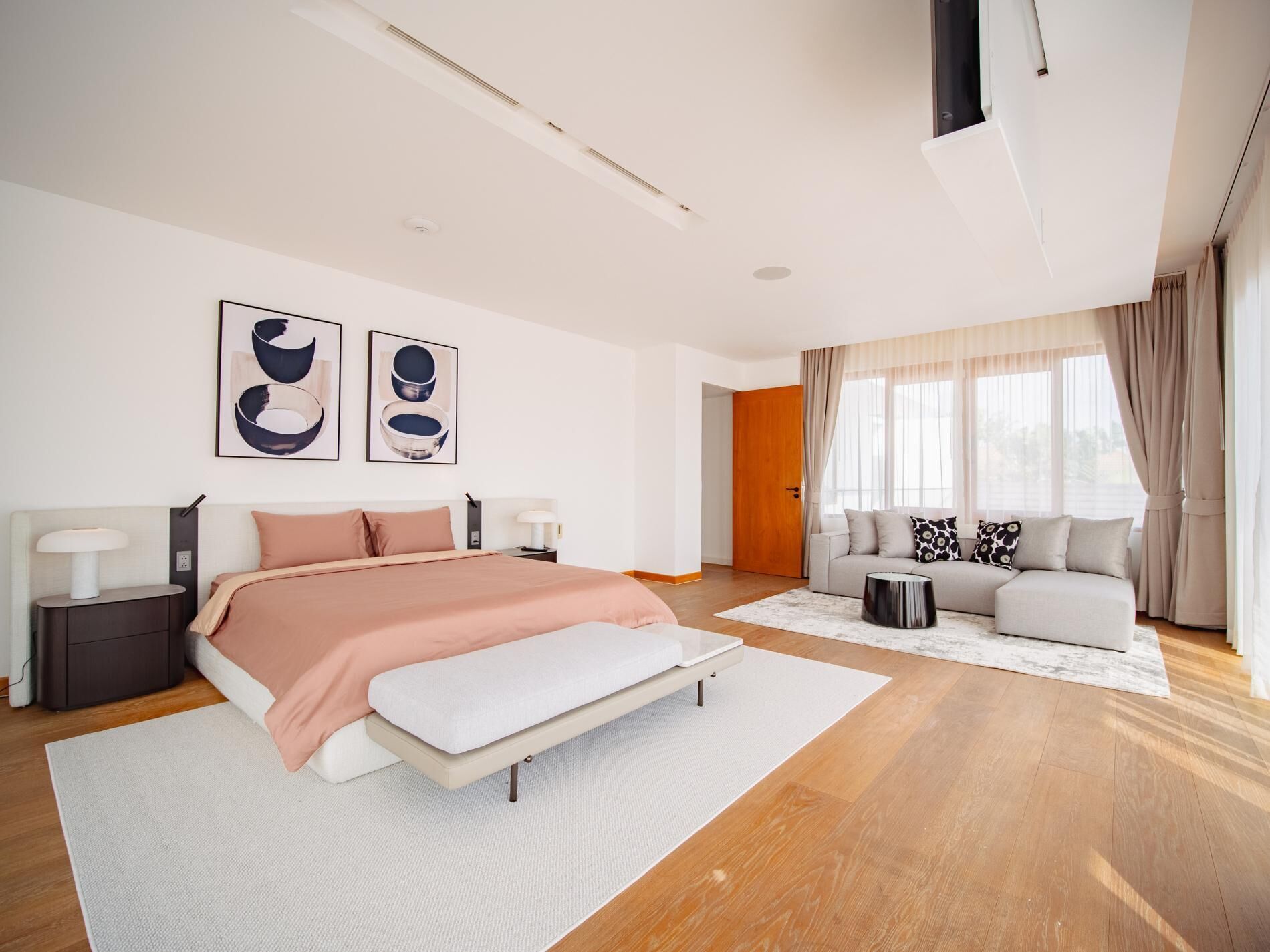 Villa (5 Bedrooms) | 5 bedrooms, bed sheets