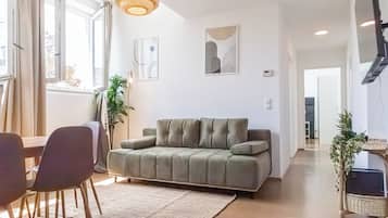 Eenvoudig appartement | Woonkamer