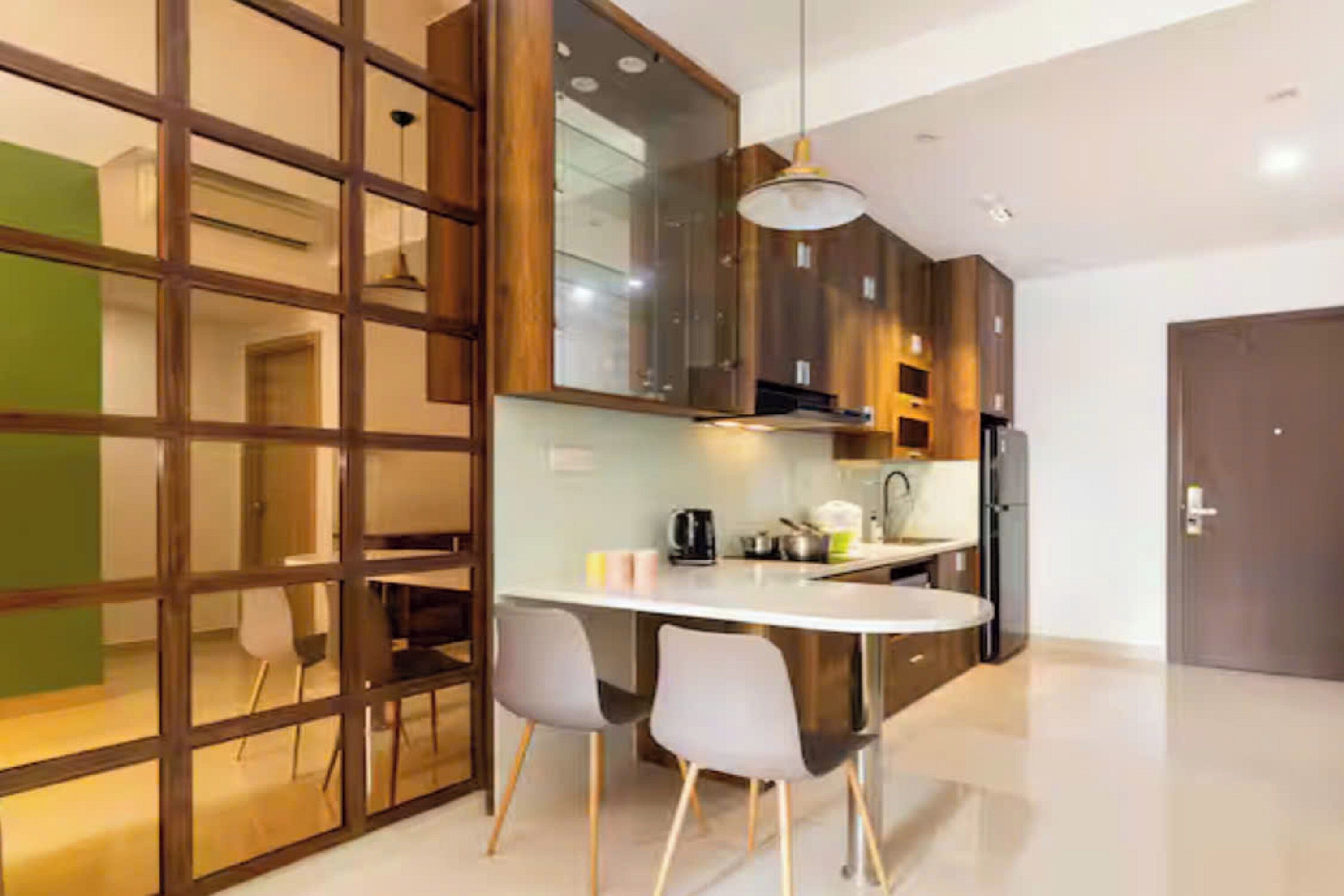 Royal Suite, 1 Bedroom, Club lounge access, City View | Private kitchen