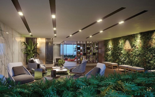 Ahahotel Saigon Airport Golden Mansion