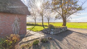 Unclassified image, 4 of 42, button - Vacation apartment "Elsabea" in Husum-Schobüll for up to 4 people (Husum)