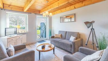 Televisión, libros y estéreo