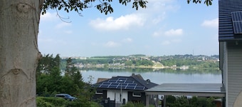 Maison de vacances 'Dell, 99 mÂČ' avec piscine partagĂ©e, terrasse commune et Wi-Fi