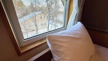 Eenvoudig appartement, uitzicht op bergen | Gratis wifi