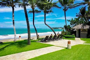 Beach - All-inclusive luxury beachfront condo, great sea views! (Cabarete)