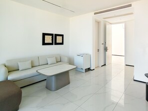 Living area - Xanadu International Resort  (Koh Rong Sanloem)