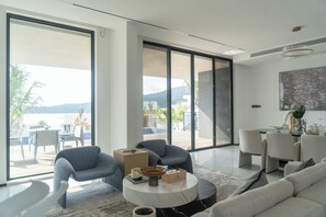 Living area - Xanadu International Resort  (Koh Rong Sanloem)