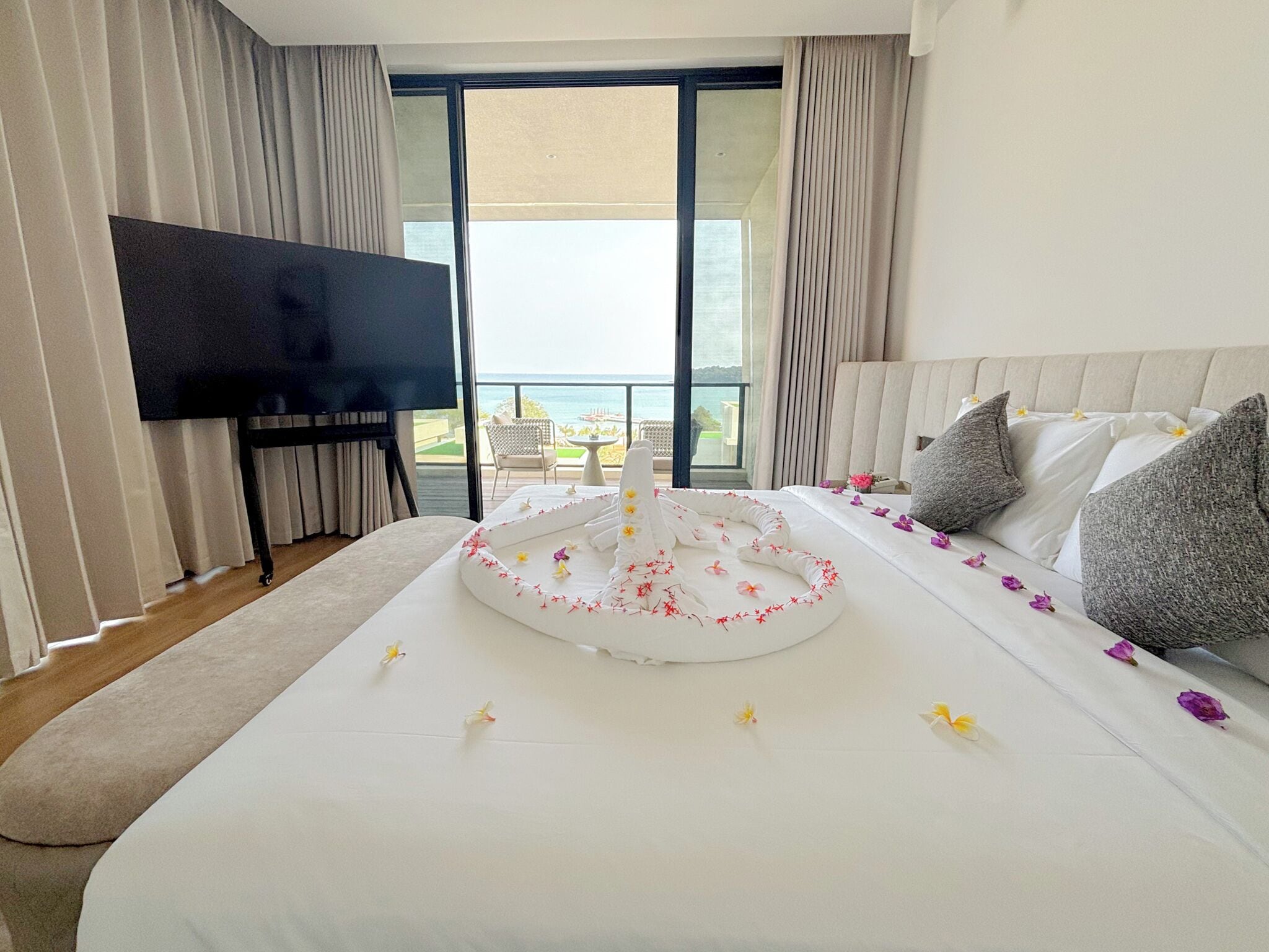 書桌、免費無線上網