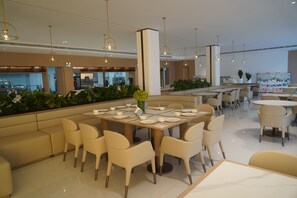 Restaurant - Xanadu International Resort  (Koh Rong Sanloem)