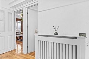 Interior - Apartment - Sleeps 4 - Business or City Breaks (London)