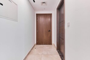 House - Brand New 1B With Burj Khalifa View in Business Bay (Dubai)