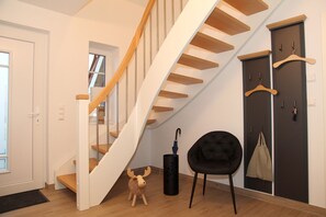 Interior - Exclusive, detached vacation home on the water with great canal views (Greetsiel)