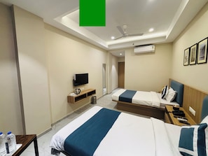 Laptop workspace, free WiFi - MG Plaza Hotel (Jodhpur)