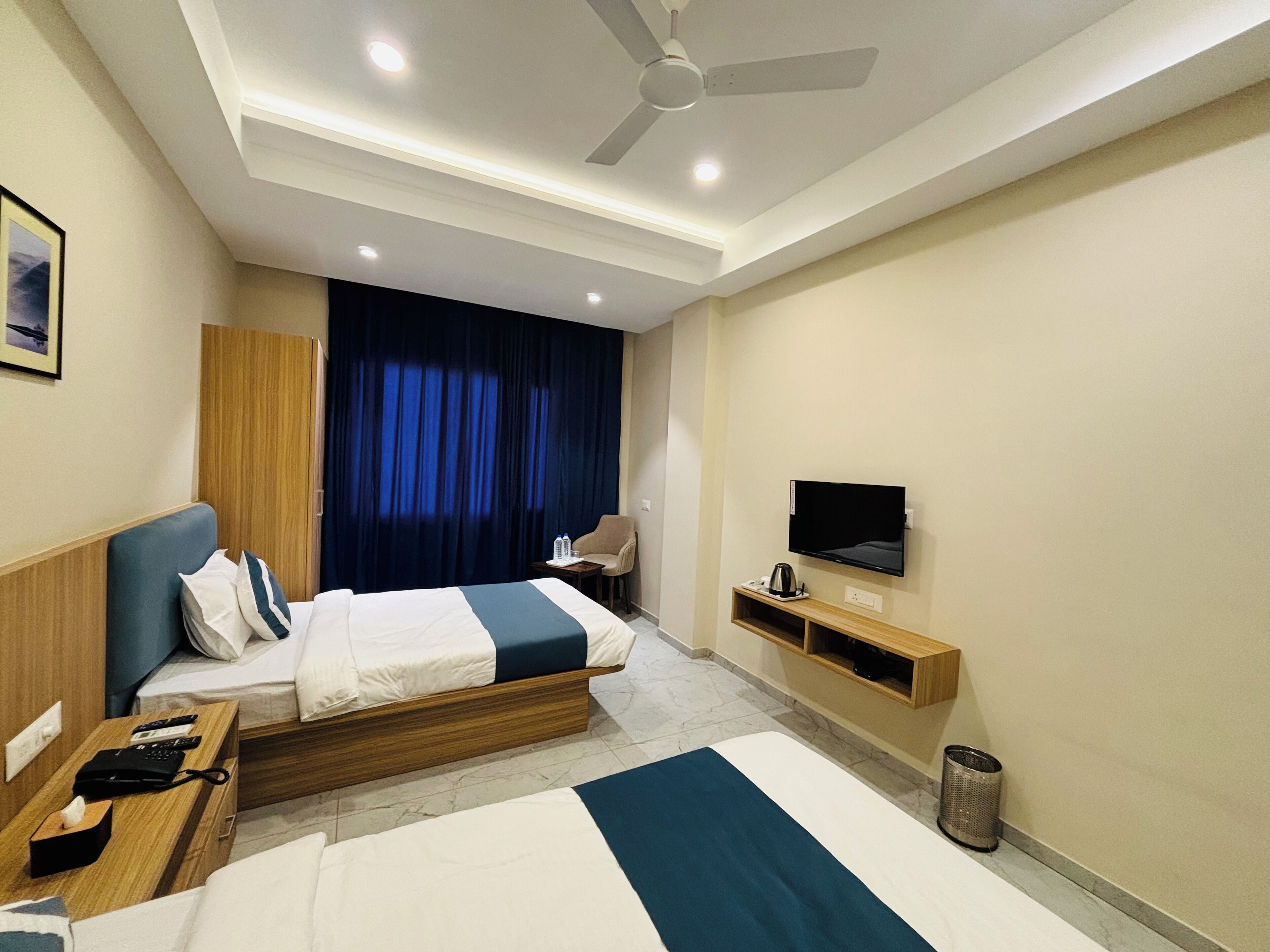 Comfort Double Room | Ruang kerja komputer riba, Wi-fi percuma 