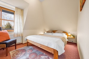 Bügeleisen/Bügelbrett, kostenloses WLAN, Bettwäsche