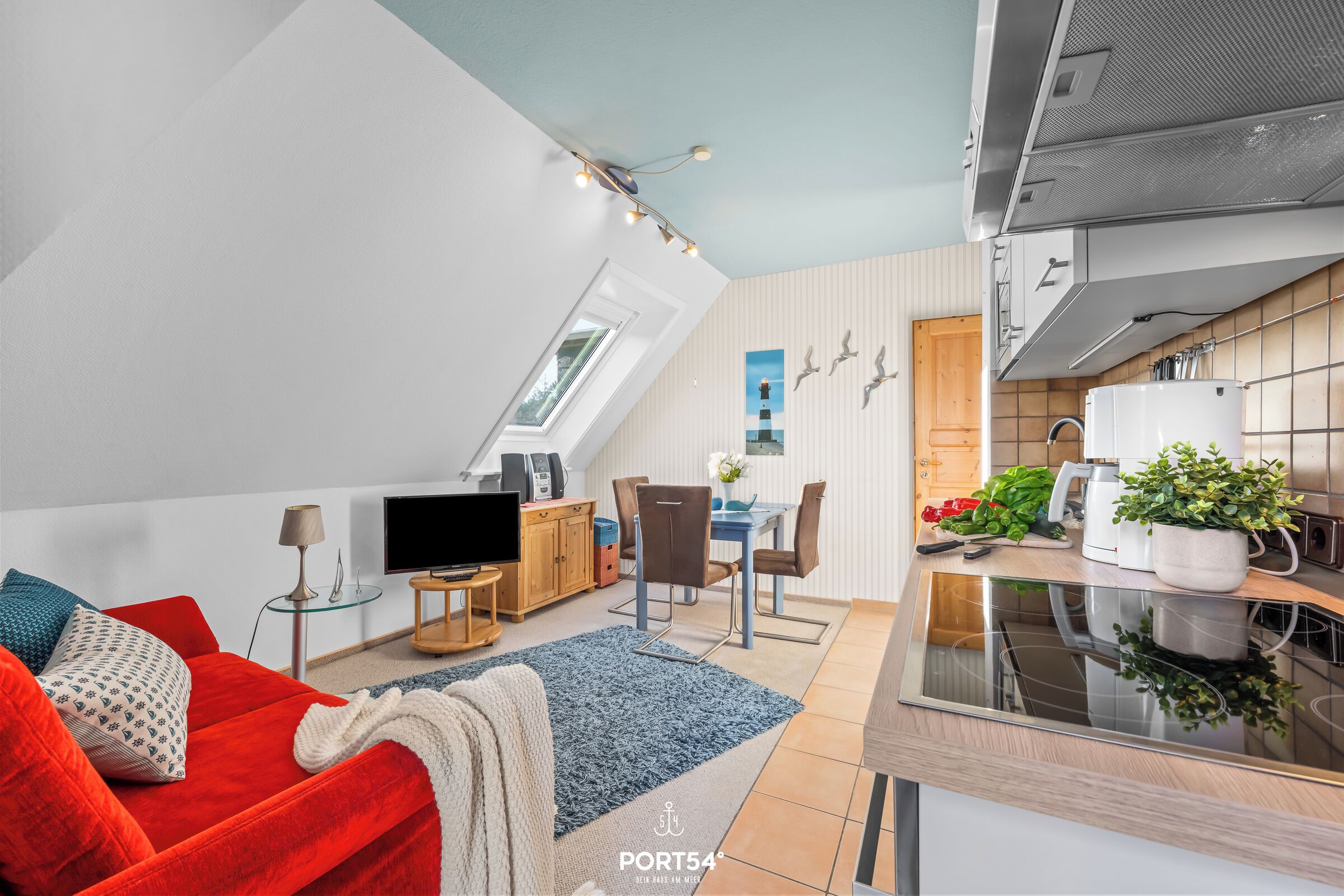 TV, libri, impianto stereo