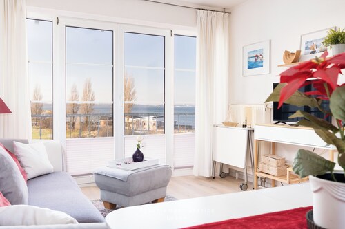 Ferienwohnung Fördeblick Stein W12