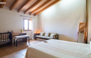 3 slaapkamers, gratis wifi, beddengoed