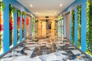 Reception - zoom airport hotel (Istanbul)