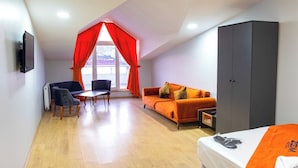 Comfort Double Room Single Use, Balcony, City View | Free WiFi - zoom airport hotel (Istanbul)