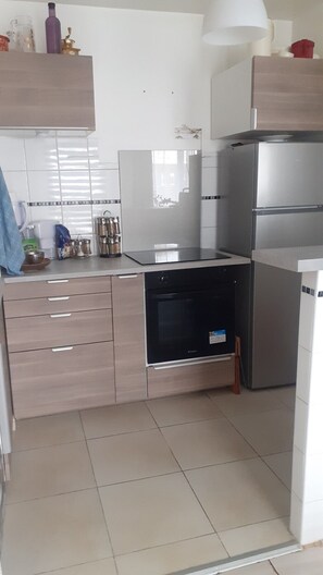 Private kitchen - Nice apartmentvery quiet (Bobigny)