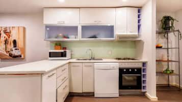 Apartment, 2 Bedrooms, Accessible | Bahagian dalam