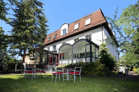 Exterior. Hotel 7 Säulen
