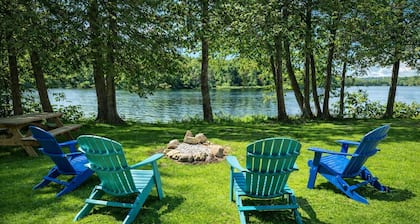 3 Bedroom Waterfront Cabin on Little Pushaw Pond