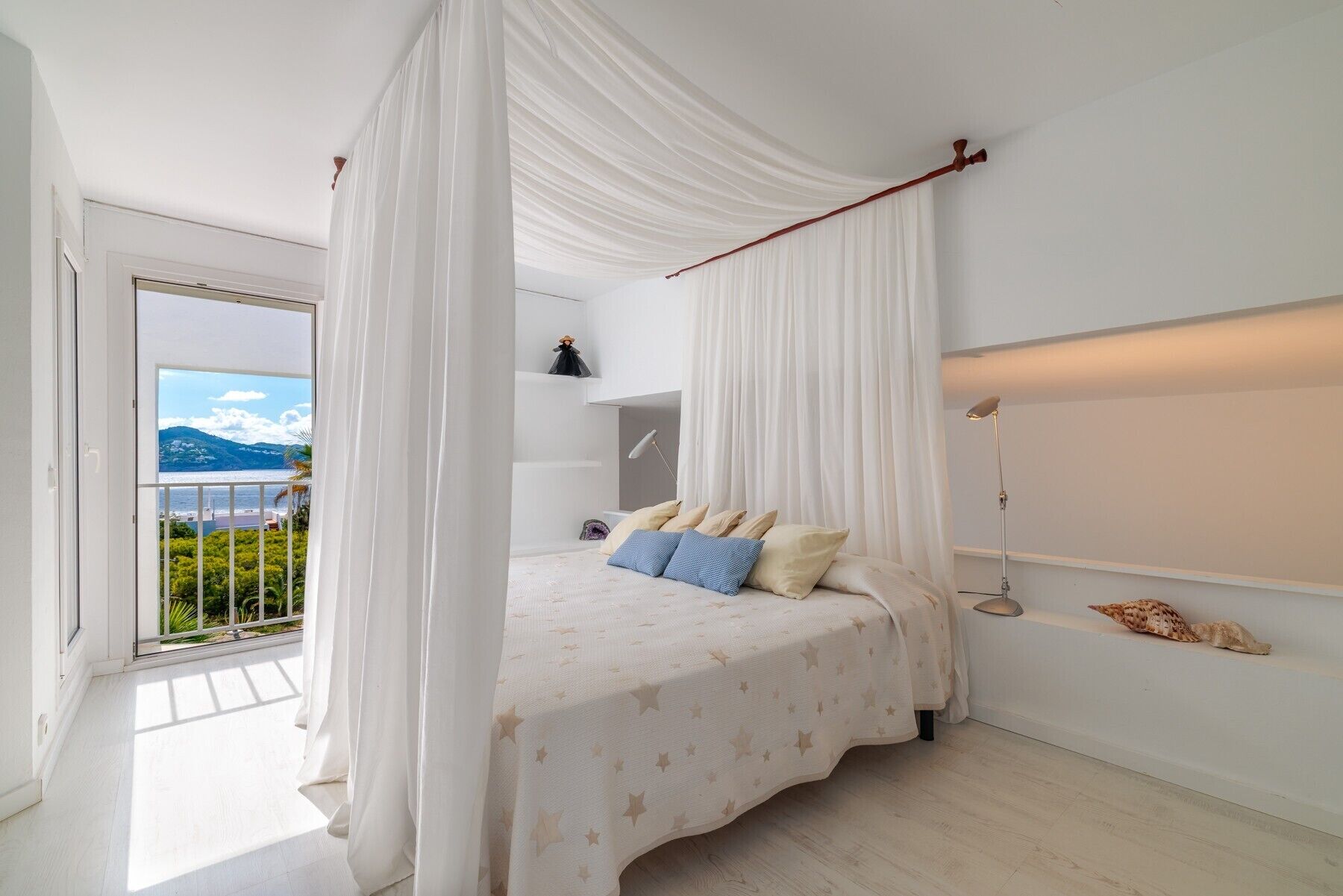 Bügeleisen/Bügelbrett, WLAN, Bettwäsche