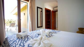 5 chambres, Wi-Fi, draps fournis