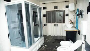 Casa, varias habitaciones, para fumadores, balcón | Baño