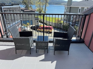 Terrace/patio - Vancouver Island Waterfront Resort (Sooke)