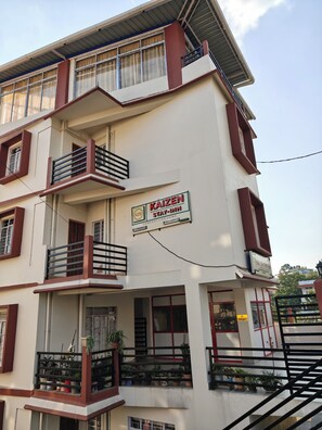 Front of property - Kaizen Stay-Inn (Jowai)