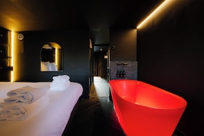 Bathroom - Supper boutique suites (Amsterdam)