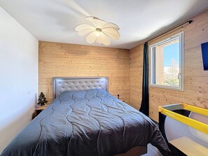 6 bedrooms, WiFi