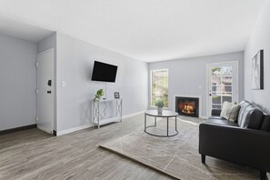 Smart TV, offices - Welcoming apartment with modern style (Kansas City)