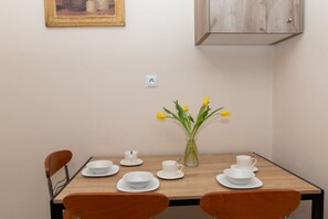 Dining - Nerida Beach Apartment (Kos)