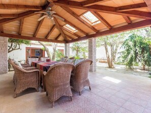 Outdoor dining - Atri giardino by Interhome (Pula/Premantura)