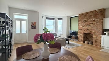 Luksus-lejlighed - 2 soveværelser - strandudsigt | Opholdsområde