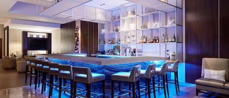 Bar (in der Unterkunft)