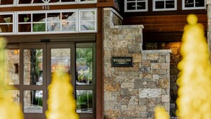 Exterior detail - Getaway To Ski Resorts + Free Shuttle & Hot Tub (Jackson)