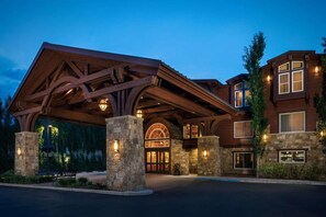 Exterior - Getaway To Ski Resorts + Free Shuttle & Hot Tub (Jackson)