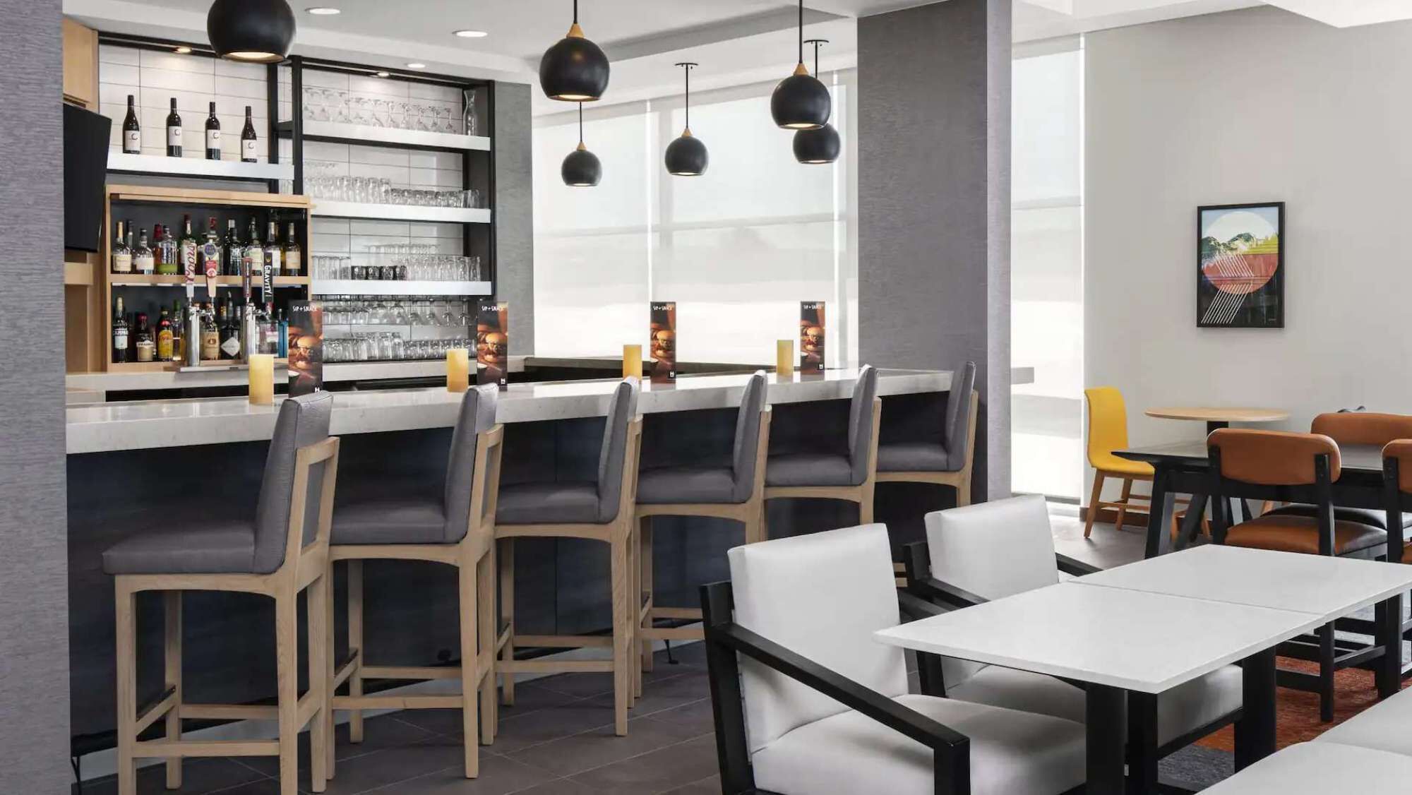 Bar (in der Unterkunft)