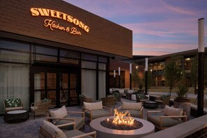Terrace/patio - Next to Gas South Arena + Rooftop Bar. Pool. Gym. (Duluth)