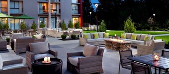 Steps from University of Dayton + Restaurant&Pool