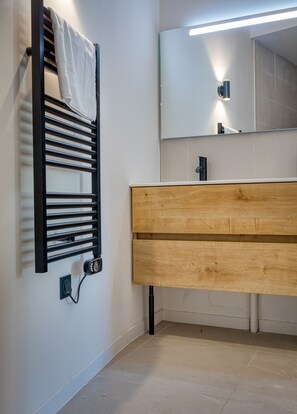Interior - UrbanFlat 212 - Aura Plage 01 - Sun (Roquebrune-sur-Argens)