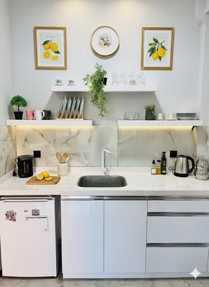 Deluxe-Haus, Balkon, Stadtblick | Eigene Küche | Mini-Kühlschrank, Wasserkocher mit Kaffee-/Teezubehör, Wasserkocher