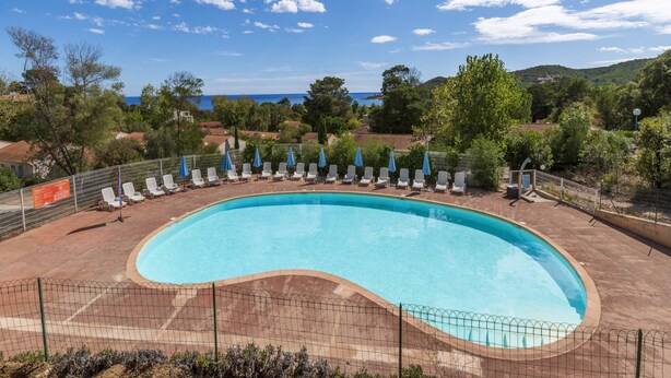 Apartment | Pool | Outdoor pool - Coastal and Garden Living in Corsica (Sari-Solenzara)