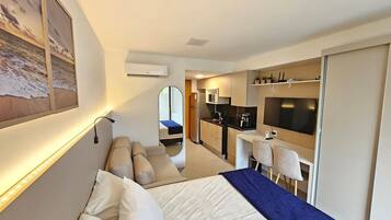 Family Studio | 1 bedroom, free WiFi