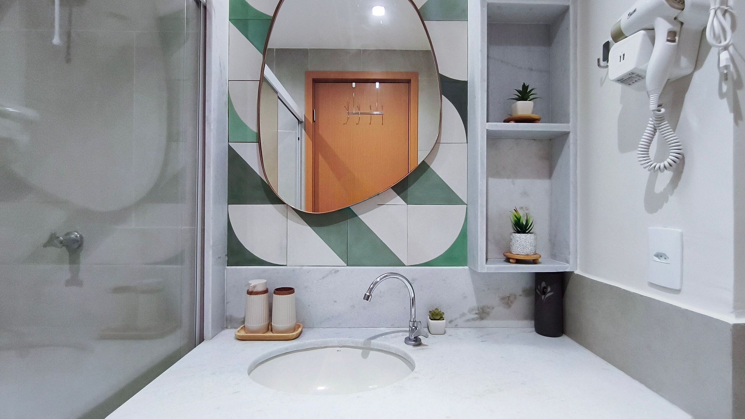 Family Studio | Bathroom